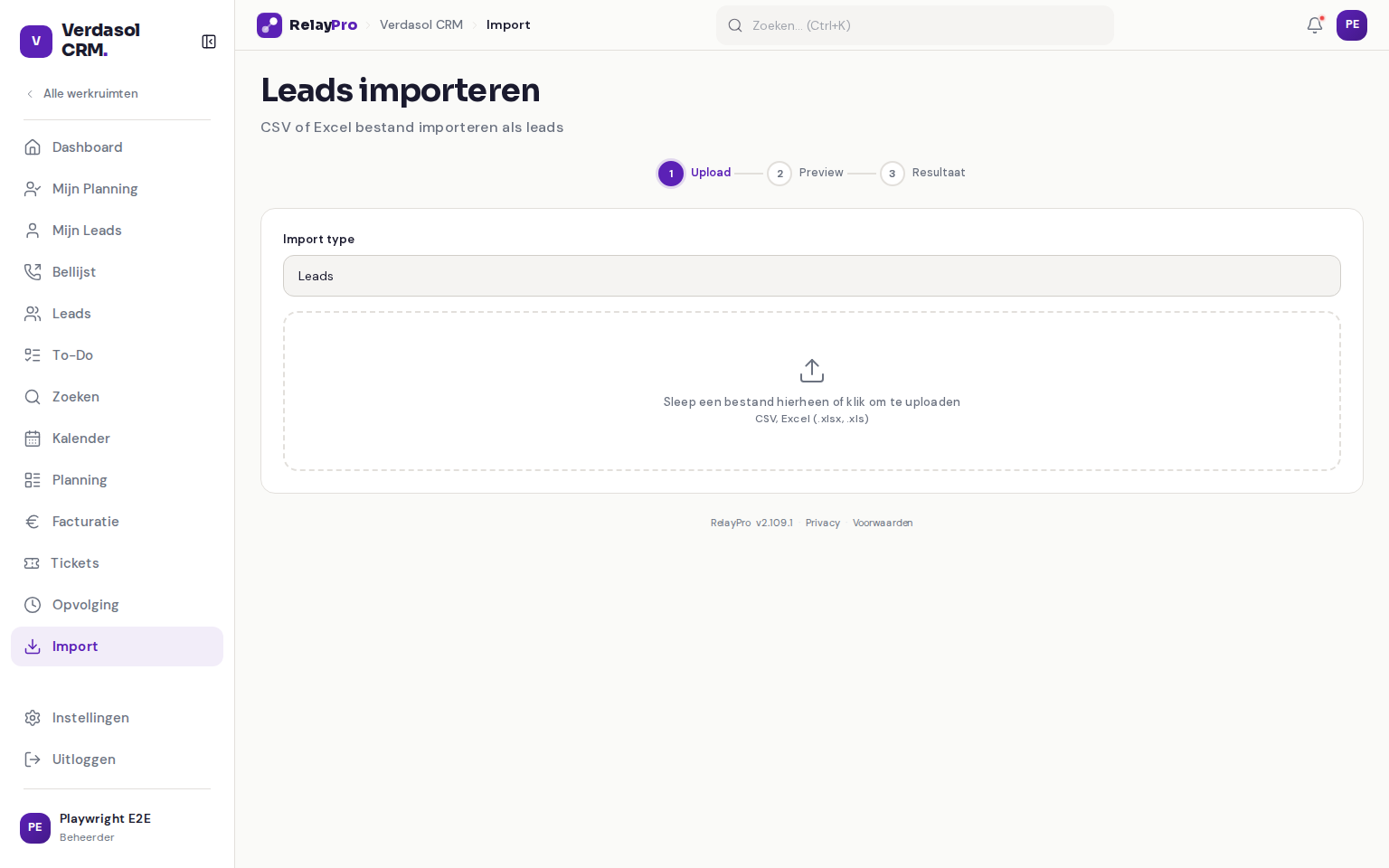 De import-wizard in RelayPro met rij-telling, kolom-mapping en validatie in de Preview-stap